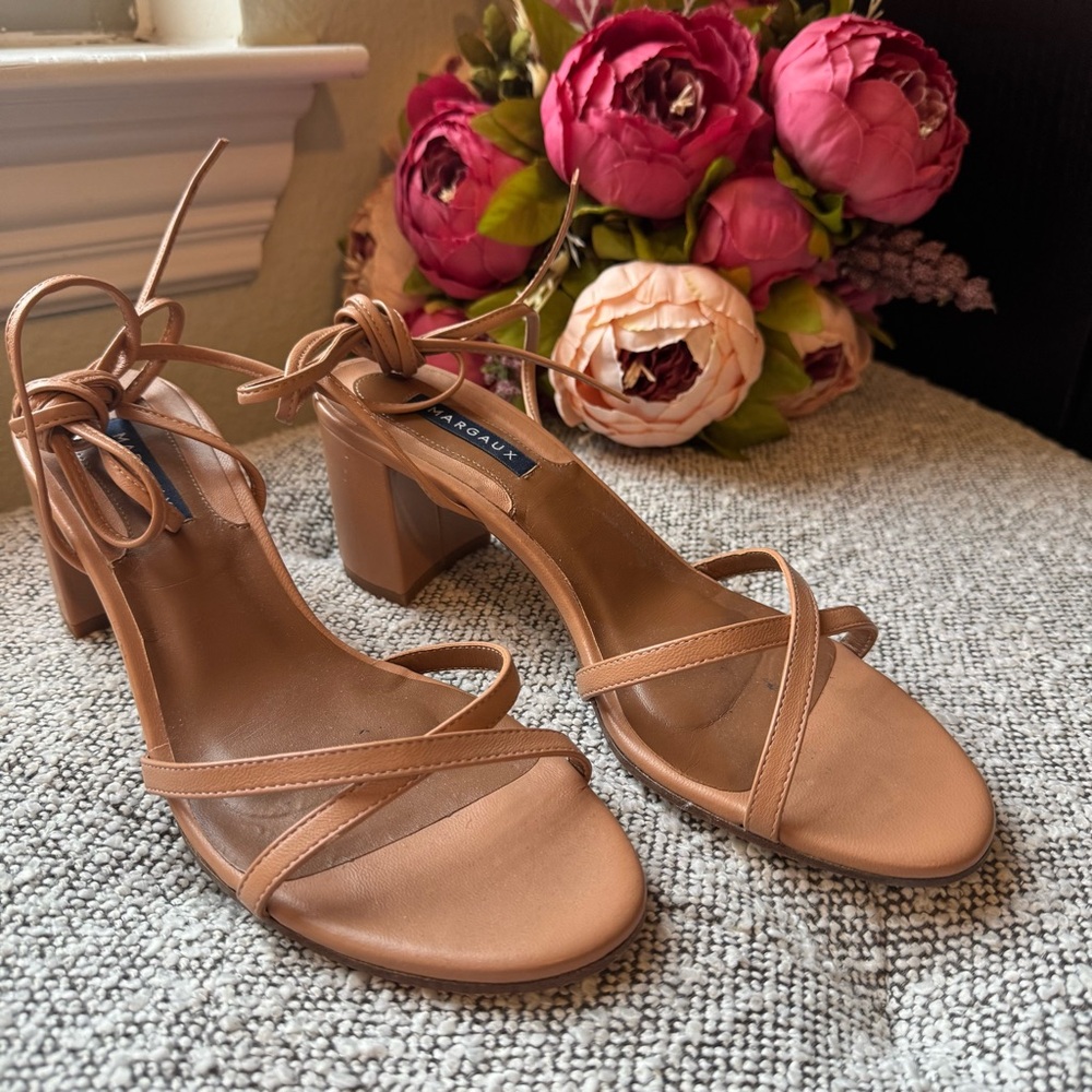 Neutral nude wrap block heel sandal 38.5